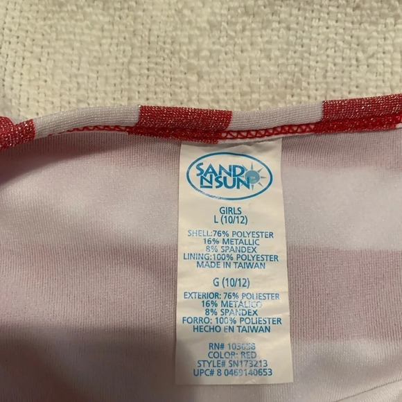 Girl’s red and white striped 2 piece Bikini - Picture 6 of 7